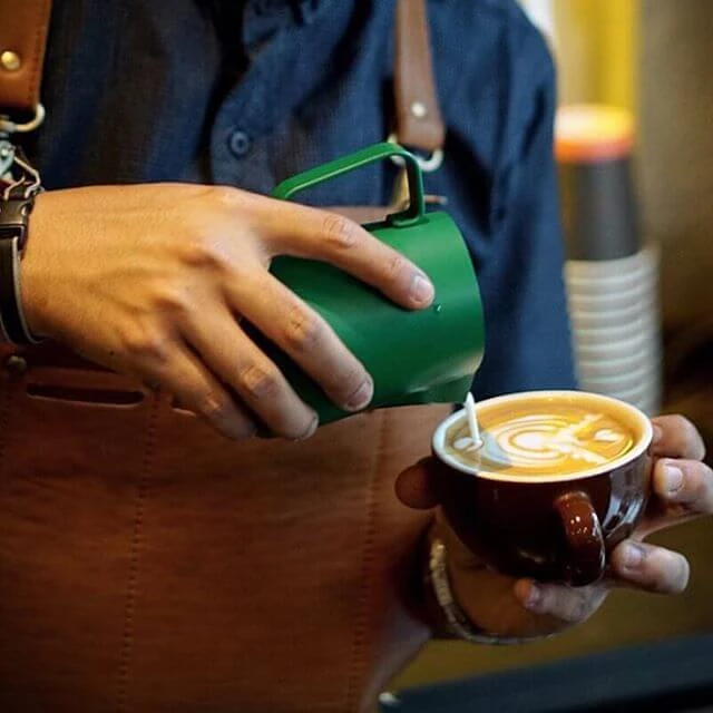 Rhino Stealth Milk Pitcher - 950ml/32oz - Green 4 Rhino Stealth Milk Pitcher - 950ml/32oz - Green