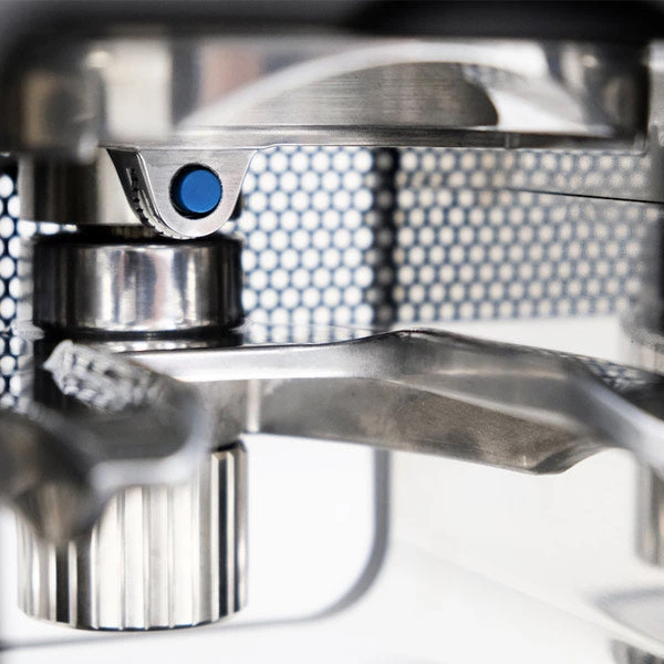 Barista Warehouse Compak Cube Automatic Tamper 5 Barista Warehouse Compak Cube Automatic Tamper